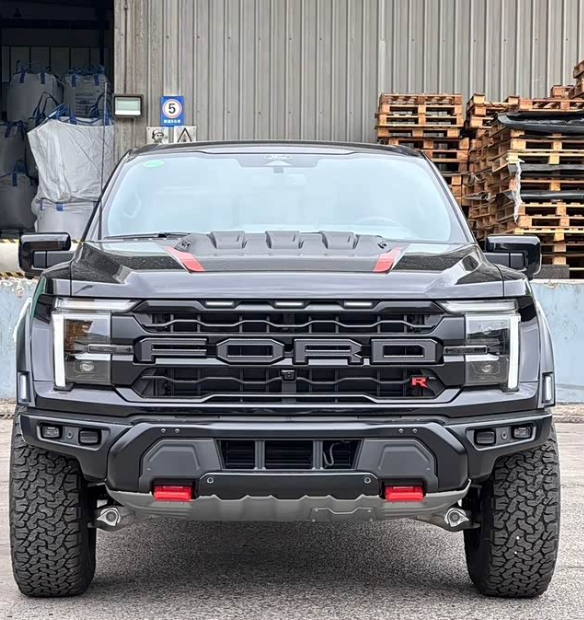 特朗普称日本将进口福特大型F-150皮卡