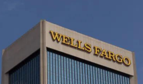 富国银行分析师预计标普500指数到2026年底将升至