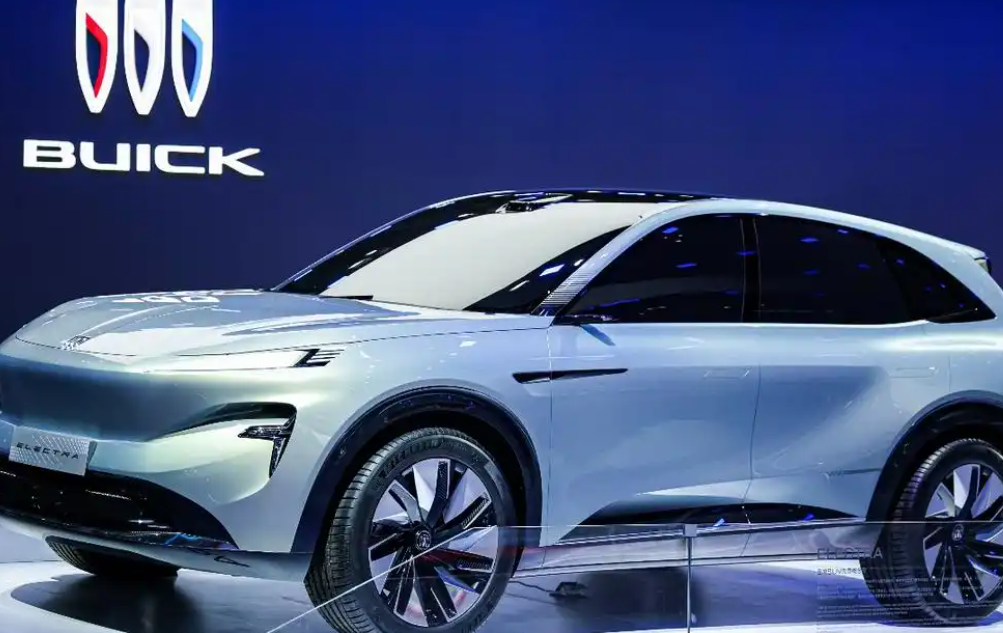 通用汽车再度发力自动驾驶，重新聘用多位前C