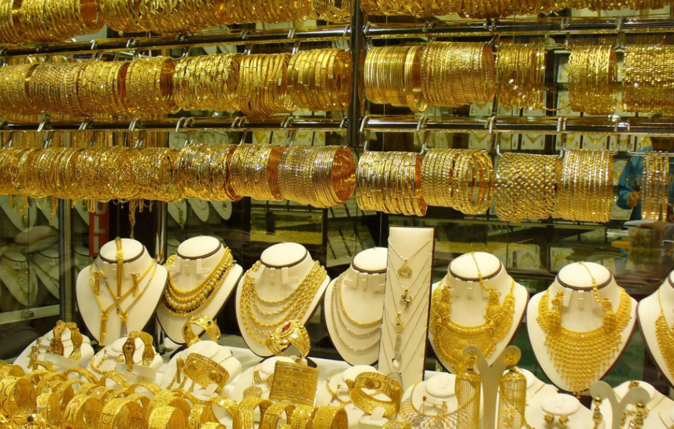 现货黄金跌0.09% 市场关注美欧会谈