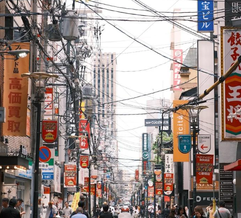 日本拟5年投1万亿日元助力研发本土AI