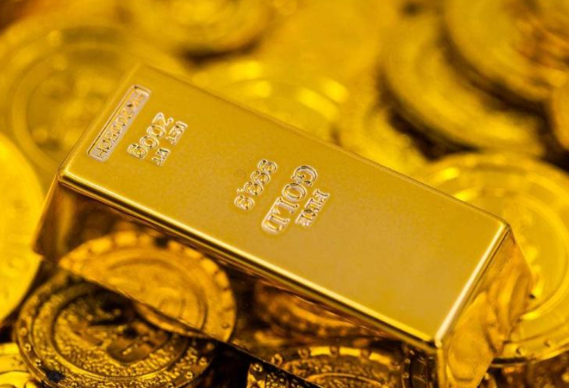 金价首次突破5000美元大关 全球激荡推动贵金属涨